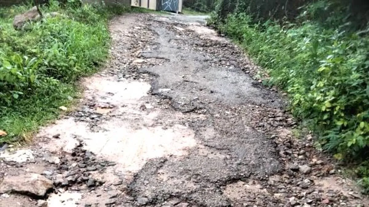 thakarnna-road