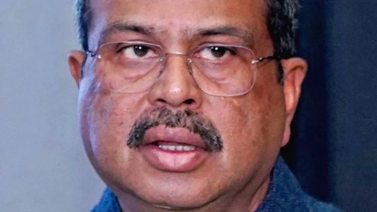 മോദി ടേമിലെ 
രണ്ടാം രാജി
