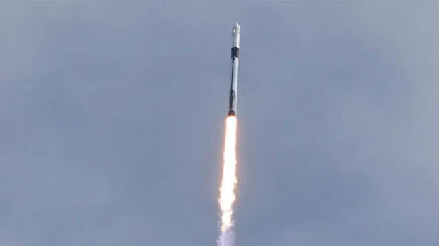 -launches-satellite