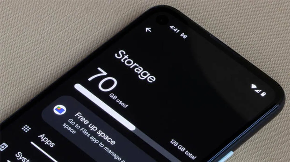 phone-storage