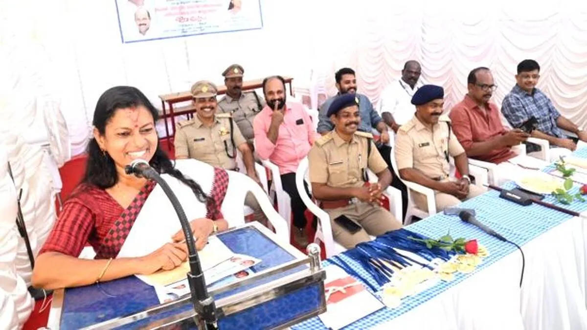 ലഹരിക്കെതിരെ വിദ്യാർത്ഥികൾ 
അണിനിരക്കണം: ബിന്ദു കൃഷ്ണ