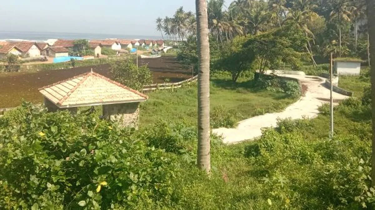 vettakkada-parkku