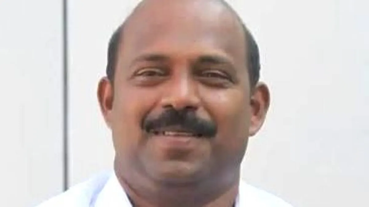 എക്സൈസ് ഉദ്യോഗസ്ഥർക്ക് കടുത്ത
താക്കീതുമായി മന്ത്രി എം. ലിജു