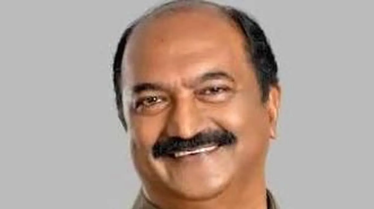 നിയമസഭാ സമിതികൾ:
 വിജ്ഞാപിനമിറങ്ങി