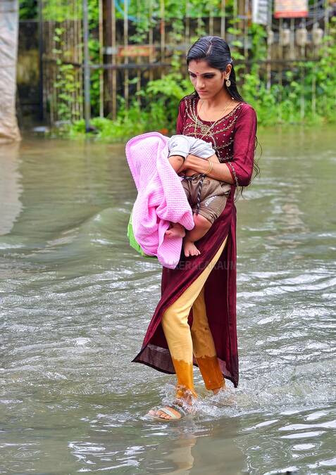 flood-mom-