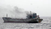 india-flagged-ship-sinks-after-attack-in-red-sea-13-indian-sailors-rescued