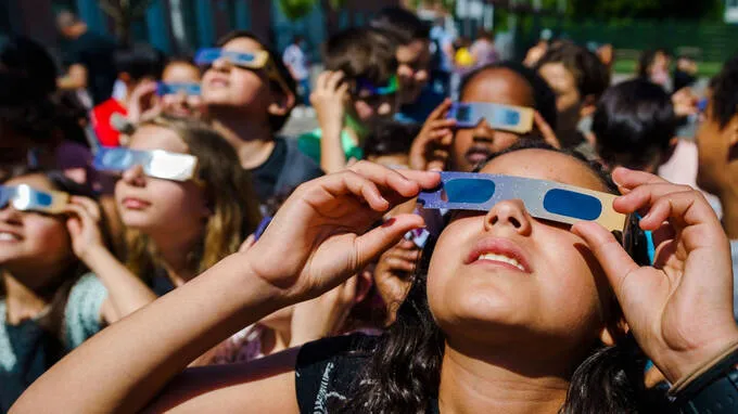 solar-eclipse