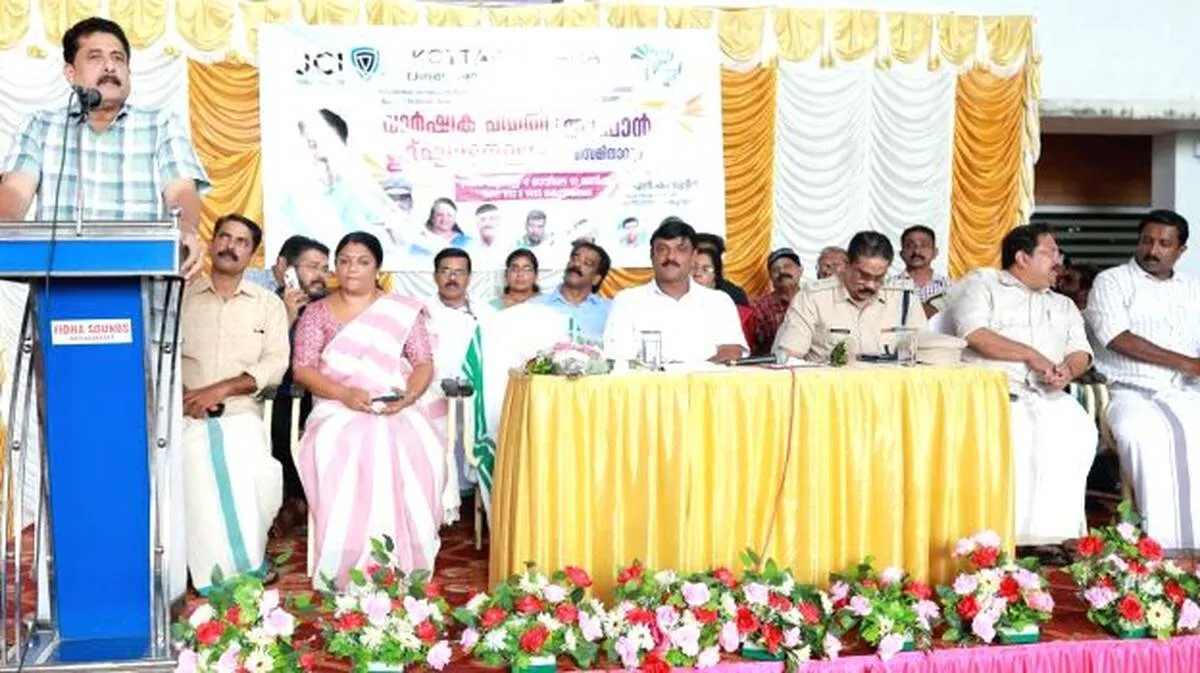 കുട്ടികളുടെ സർക്കാരായതുകൊണ്ടാണ് ഫുട്ബോൾ 
കാണാൻ അവധി നൽകിയത്: മന്ത്രി എൻ.ഷംസുദ്ദീൻ