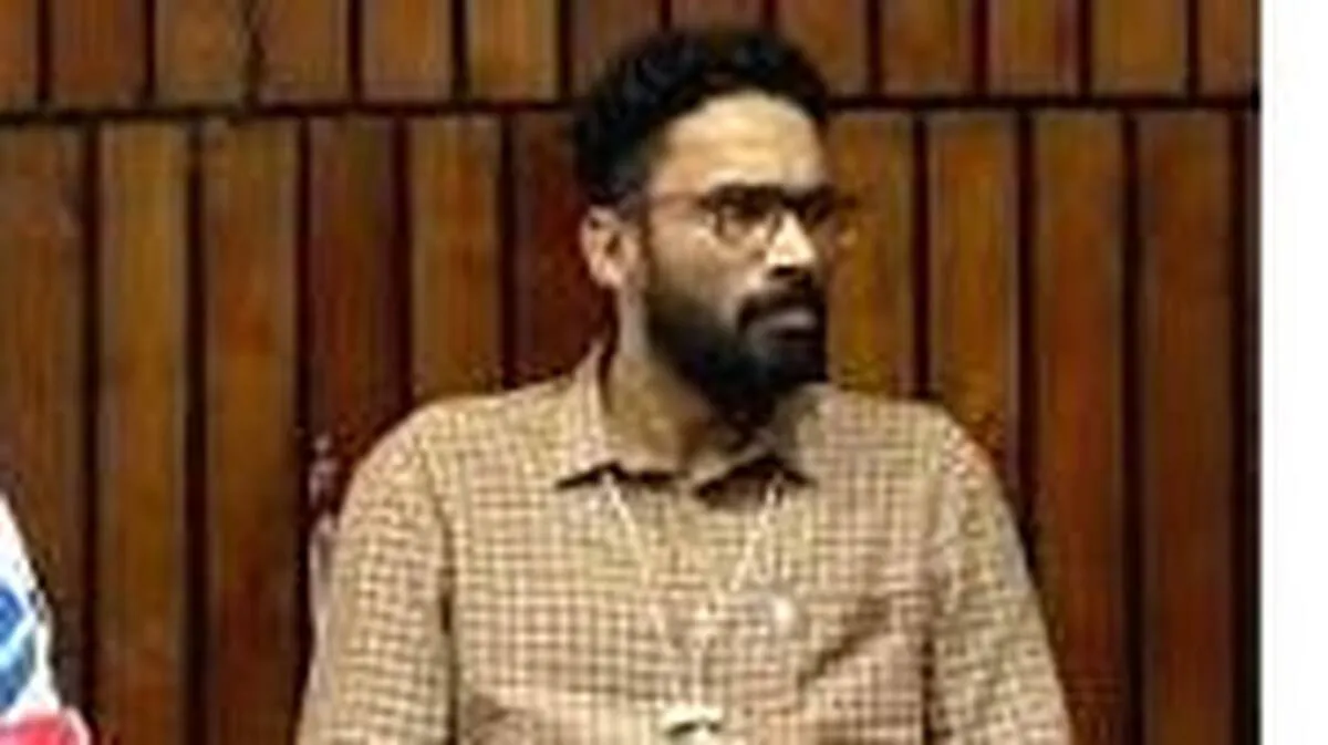 കെ.എം. ബഷീറിന്റെ മരണം :  വാഹനം ഓടിച്ചത് ശ്രീറാമെന്ന്
പറഞ്ഞുകേട്ടെന്ന് സാക്ഷി