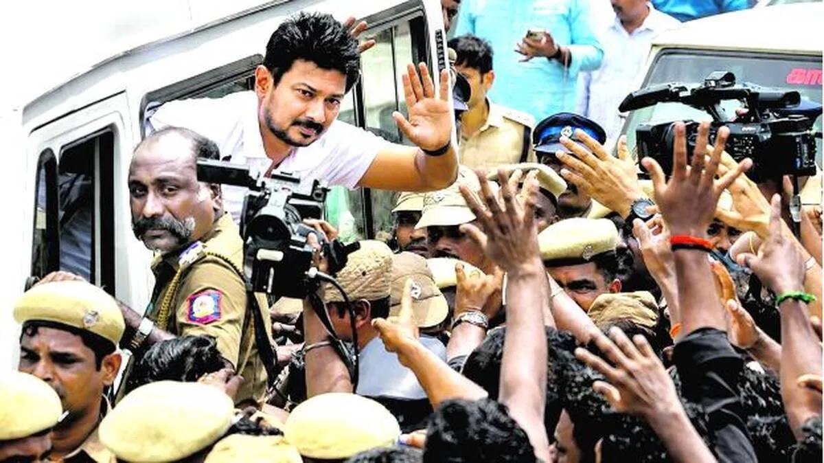 തൃഷയ്‌ക്കെതിരെ ദ്വയാർത്ഥ പരാമർശം: അറസ്റ്റിലായ ഉദയനിധിയ്‌ക്ക് തഞ്ചാവൂരിൽ റിലീസ്