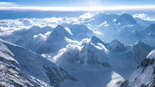 everest-melting-human-urine-study