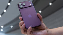 man-sells-gold-to-buy-iphone-18-pro-for-wife