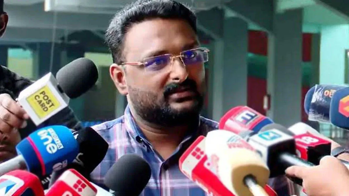 'ഞാൻ വ്യക്തിഗതമായി മുന്നോട്ടുവന്ന സ്‌പോൺസറല്ല, എല്ലാം എൽഡിഎഫ് സർക്കാറിന്റെ പദ്ധതി'