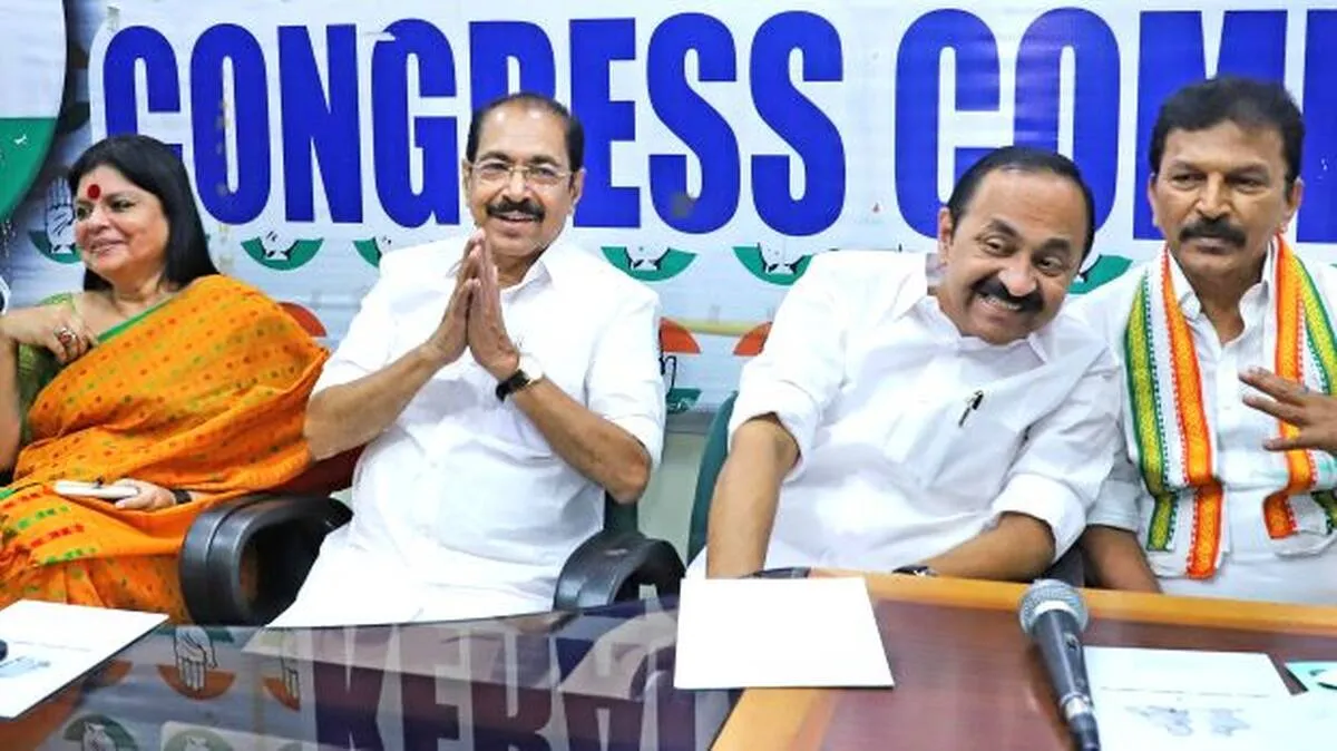 രാഷ്ട്രീയകാര്യ സമിതിയിൽ വിമർശനം ;  പാർട്ടി - സർക്കാർ 
ഏകോപനം പോര